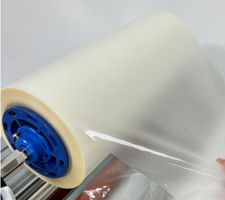 Dobra cena. Środowiskowo certyfikowana folia przenośna lakierowa dla opakowań przyjaznych dla środowiska i odpornych na zadrapania w Internecie