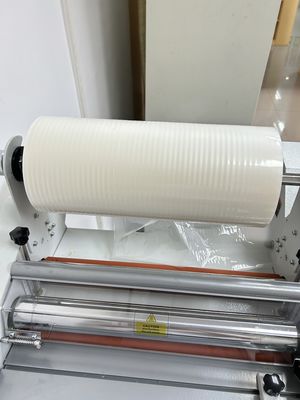 Dobra cena. Ekologiczna plastikowa folia ochronna antyskrukowa Mat / błyszcząca, podlegająca recyklingowi elastyczna folia laminowana w Internecie