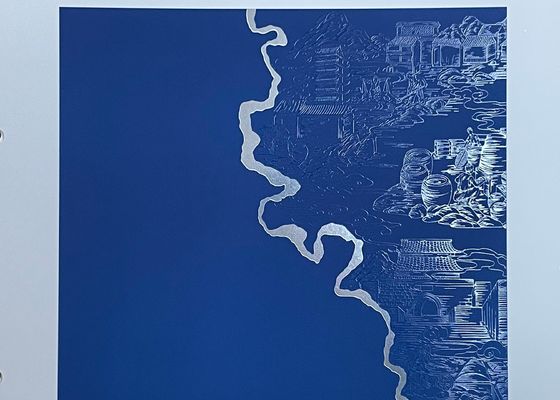 Dobra cena. Przejrzysta, trwała, odporna na zadrapania folia klejąca termiczna 18-28 μm do pudełek opakowaniowych w Internecie