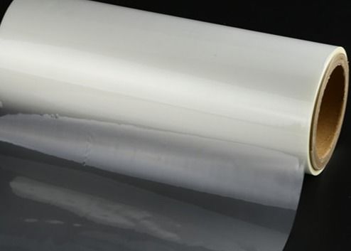 Dobra cena. Ultraprecyzyjna folia barierowa termofuzyjna z polipropylenu zorientowana biaksialnie o długości 27 μm, o szerokości folii rozciągającej mniejszej niż 1920 m w Internecie