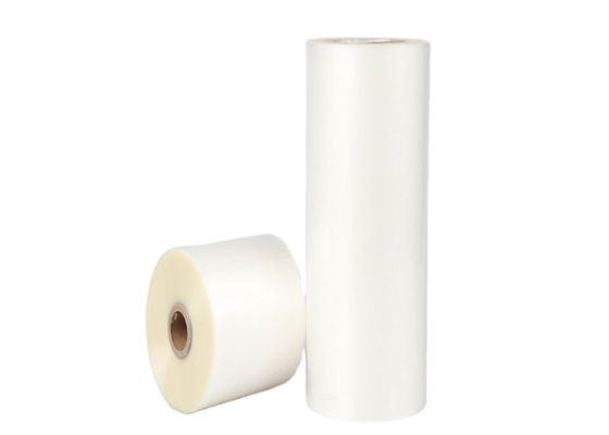 Dobra cena. 18 Mikrówka Przeciwdrażające zarysowanie Dobre wrażenie dotykowe Matt BOPP Plastikowy film ochronny do wydruku ekranowego w Internecie