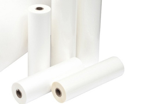 Good price 30mic PET Wartościowa folia opakowania rolka, błyszczący PET EVA Film laminacji kleju stosowany do laminacji maszyny w Internecie