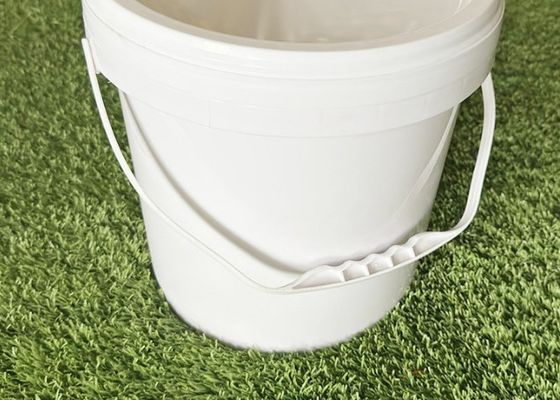 Jako przyjazne dla środowiska wykończenie druku, lakier odporny na zużycie na bazie wody zwiększa połysk, trwałość i ochronę produktów papierniczych, spełniając nowoczesne standardy ochrony środowiska i bezpieczeństwa.